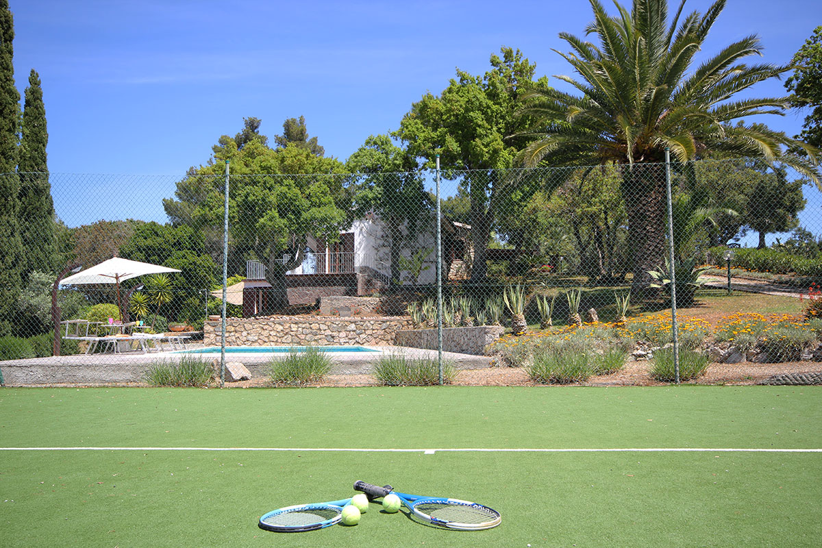 Campo da tennis villa Enrimar Campo da tennis villa Enrimar